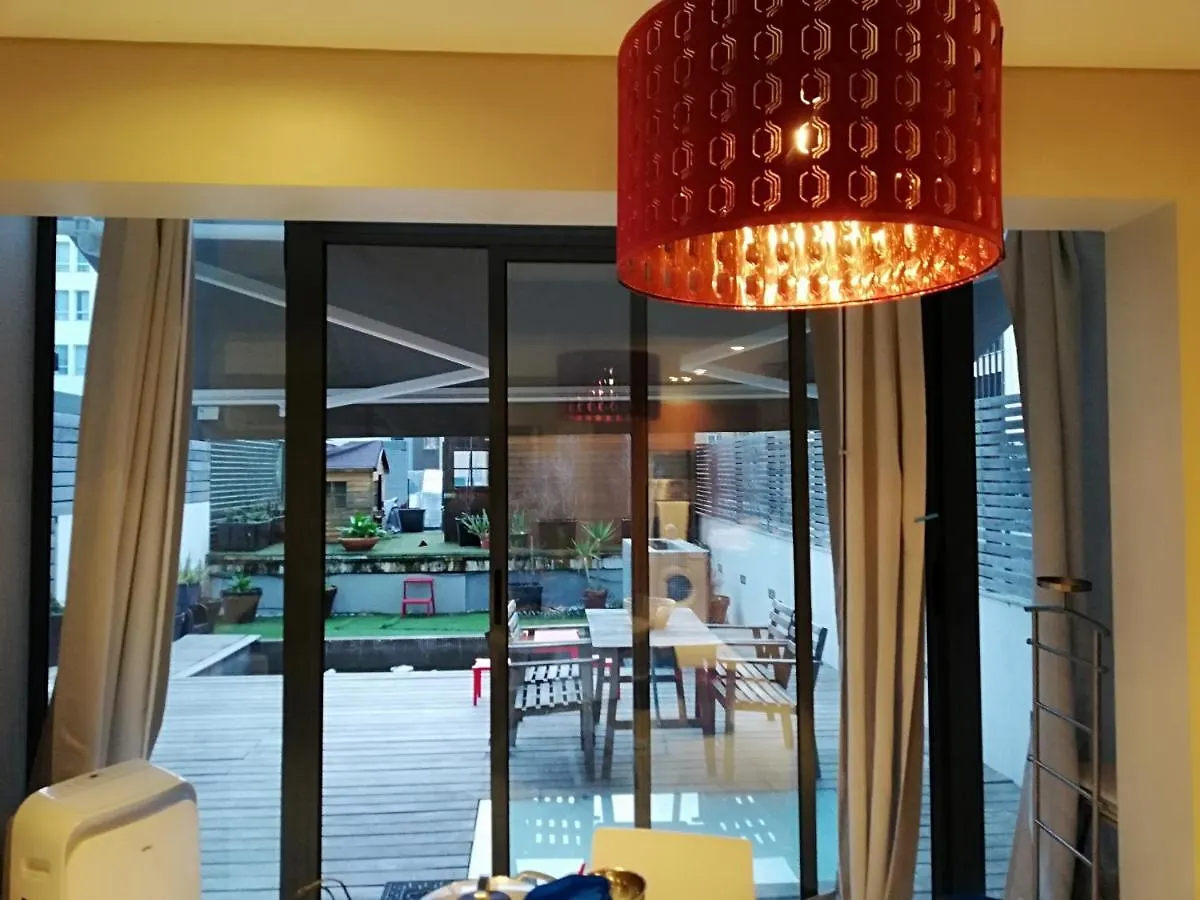 아파트 Beautiful Garden-Campo Pequeno Home 리스본